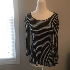 Black and white striped peplum top excellent cond